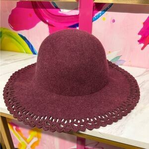 Chic Maroon Women's Hat with Lace Trim